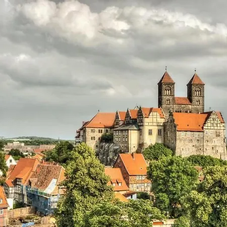 Mit Terrasse By Interhome * ハルツゲローデ